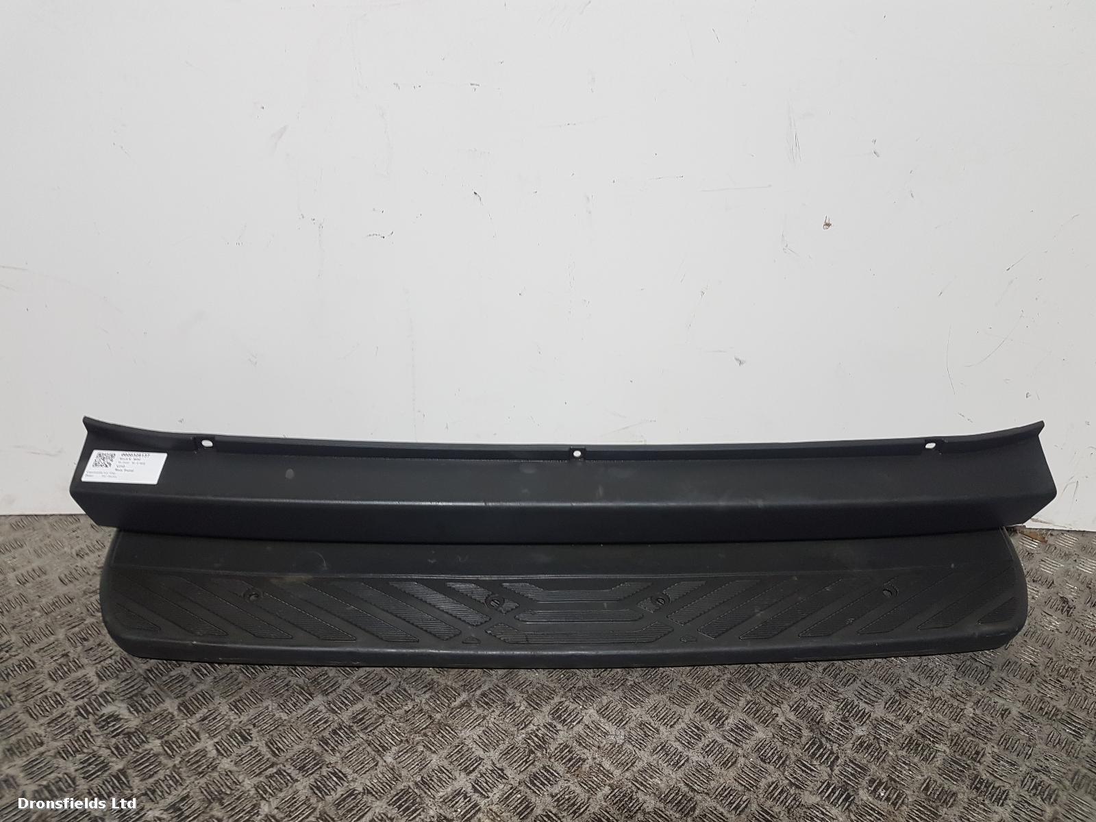 View Auto part Rear Panel Mercedes Vito 2020