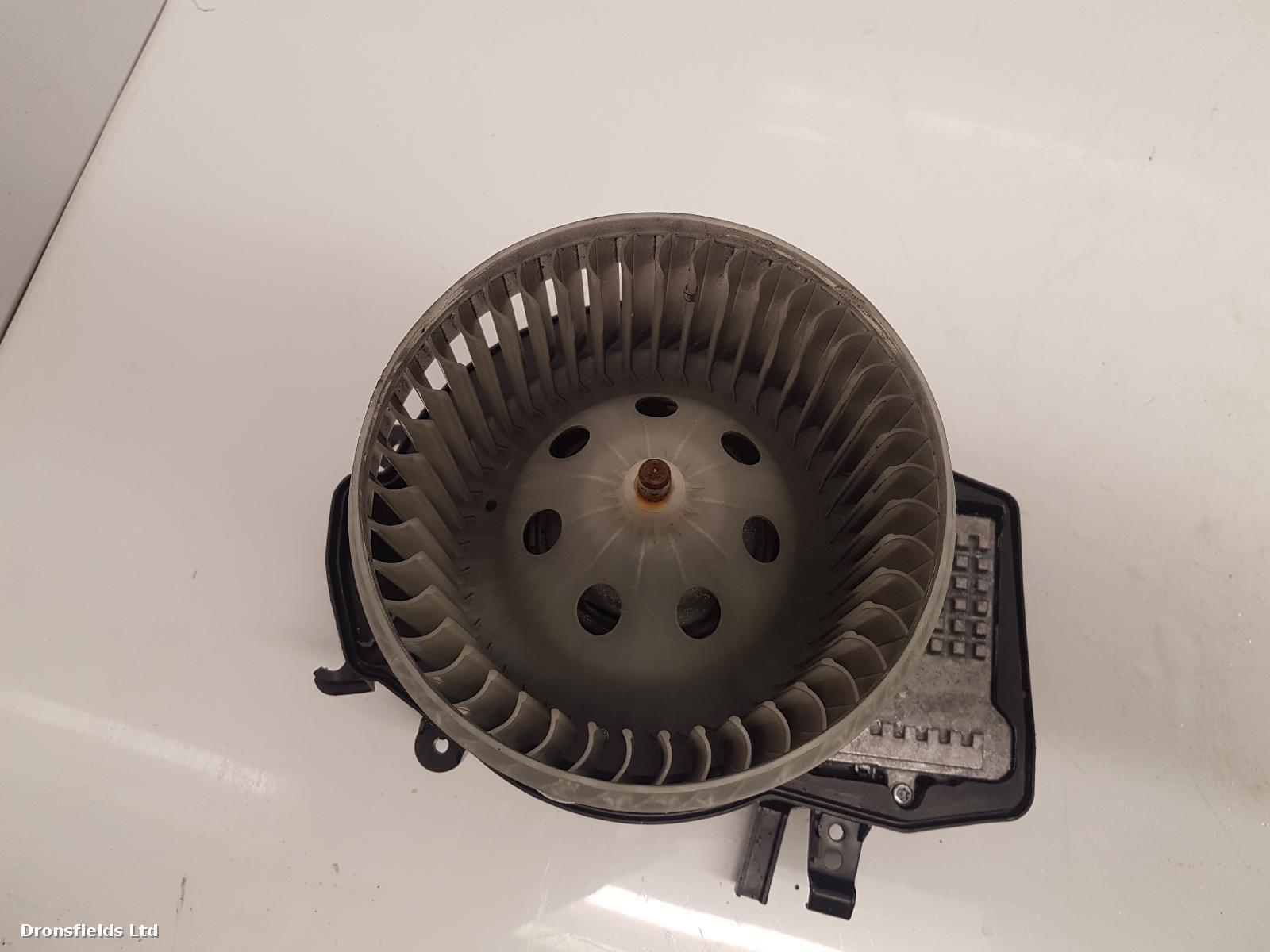 View Auto part Heater Motor/Assembly Mercedes C Class 2009