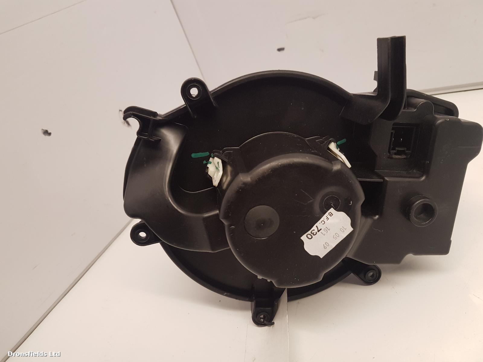 View Auto part Heater Motor/Assembly Mercedes C Class 2009