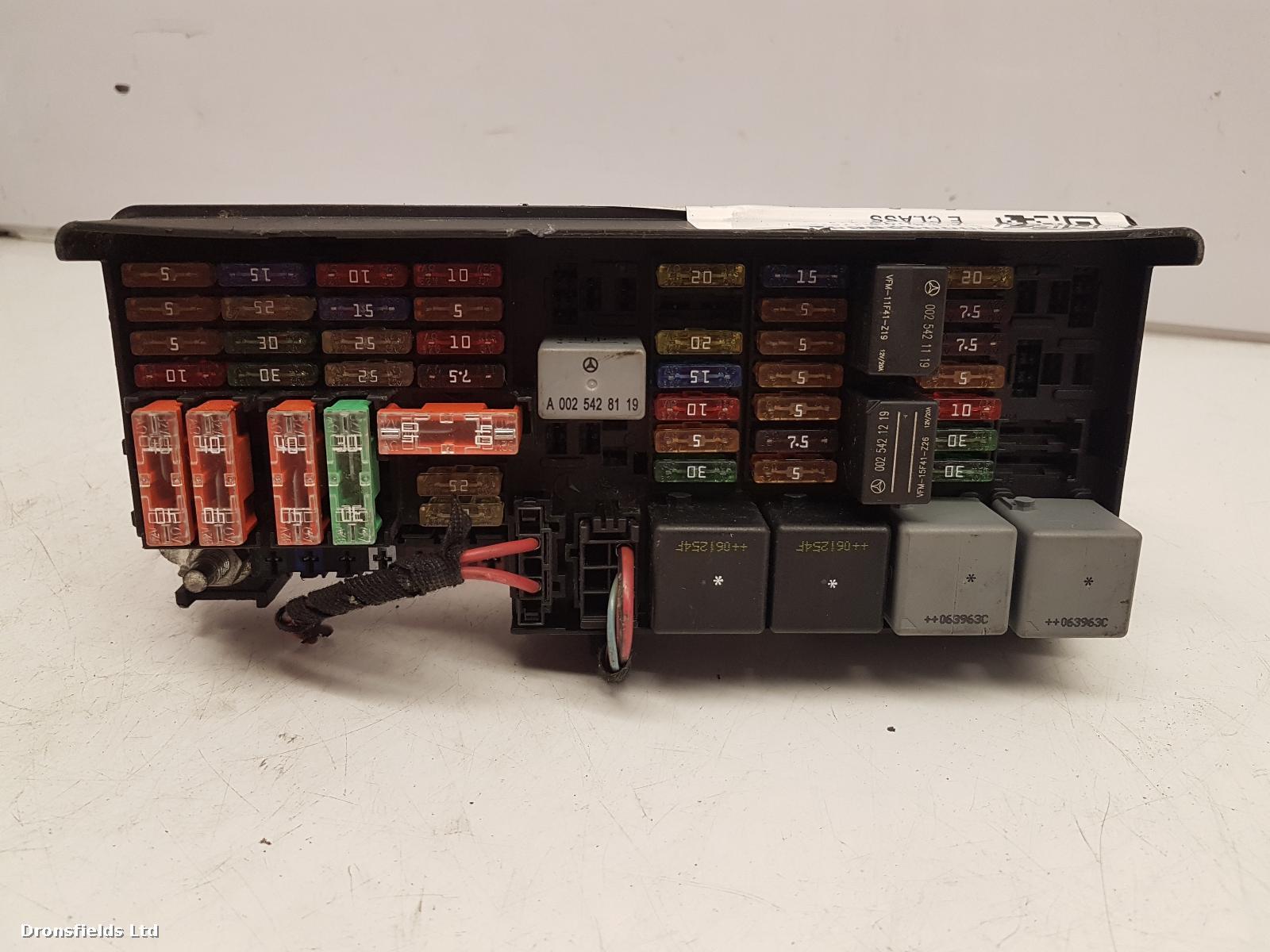 View Auto part Fuse Box Mercedes E Class 2009