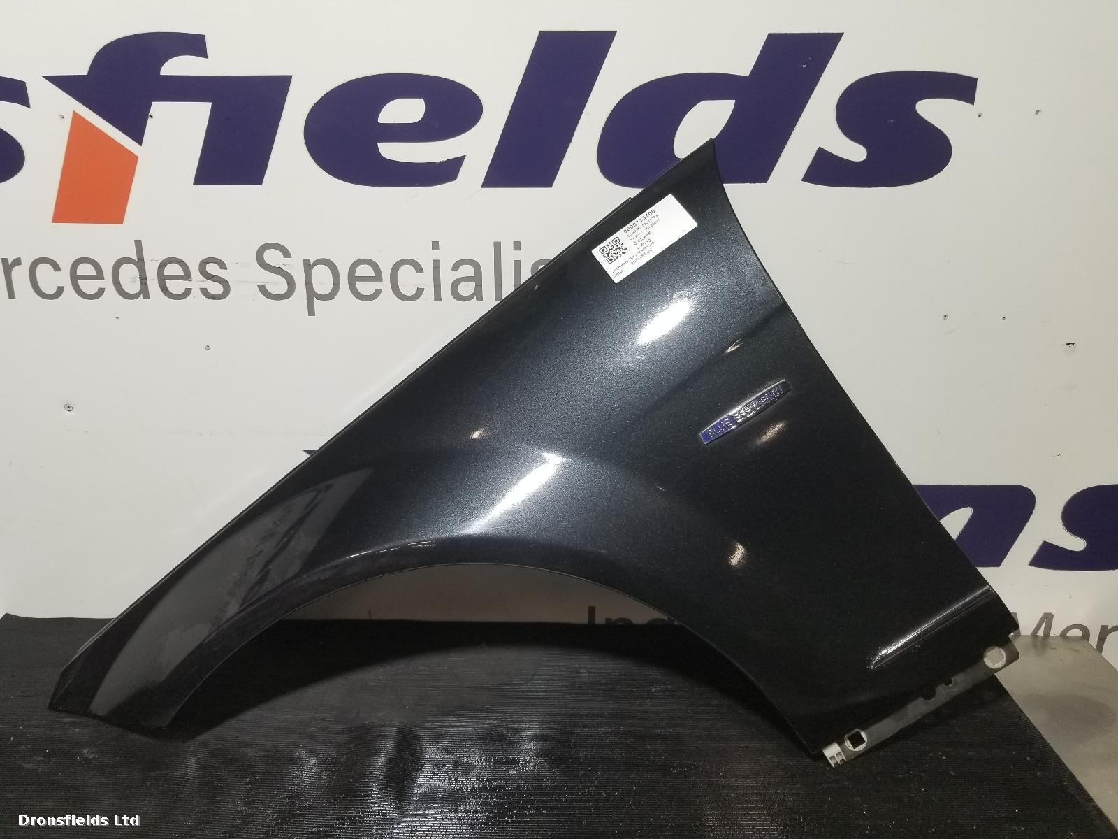 View Auto part L Wing Mercedes C Class 2011