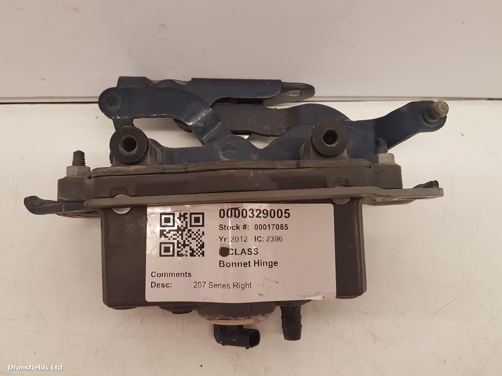 View Auto part Bonnet Hinge Mercedes E Class 2012
