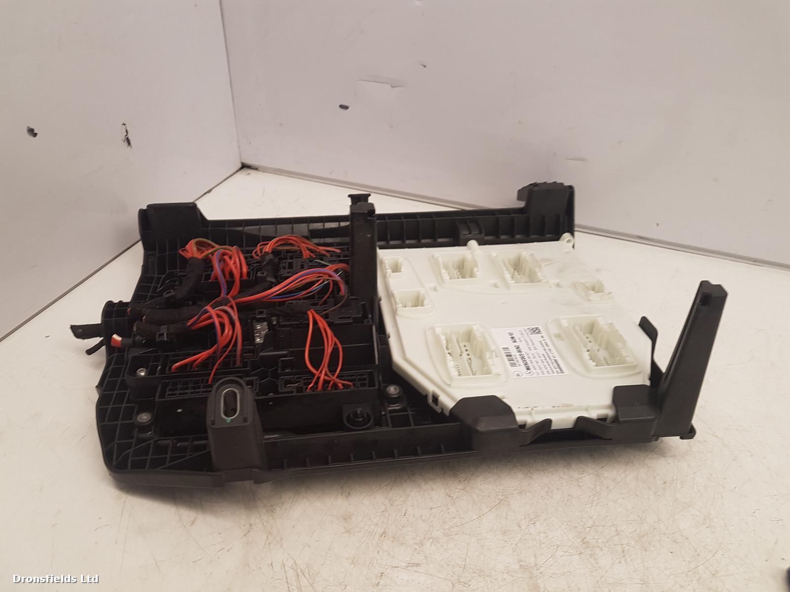 View Auto part Fuse Box Mercedes A Class 2018