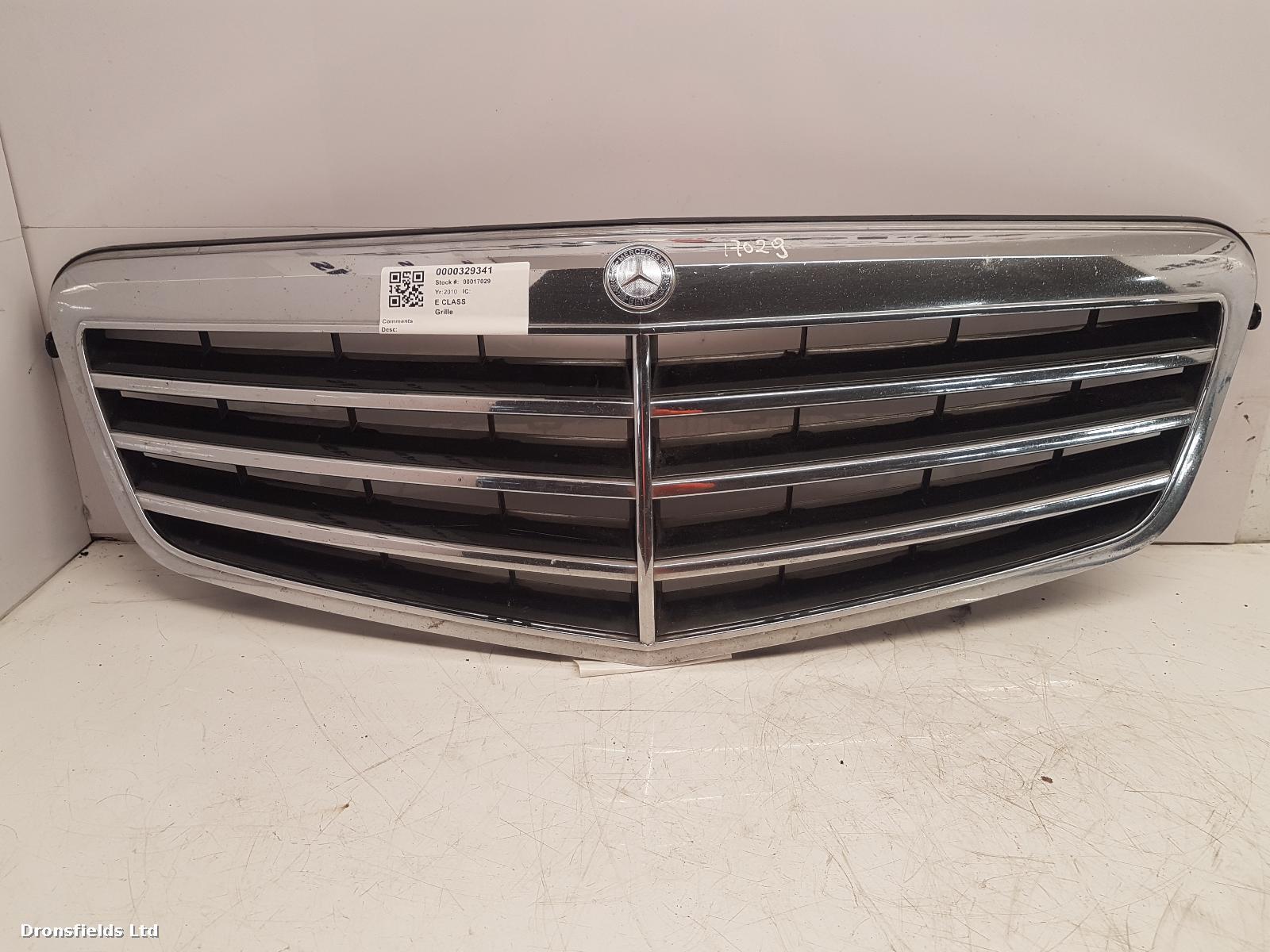 View Auto part Grille Mercedes E Class 2010