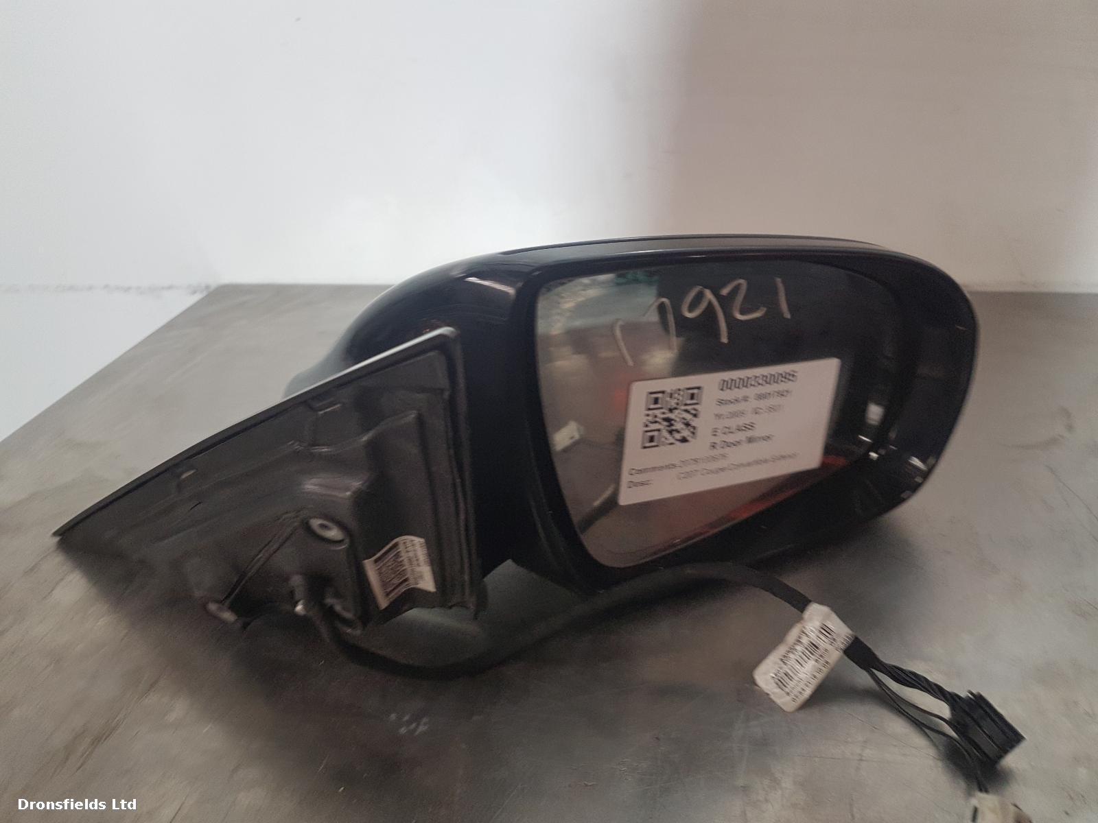 View Auto part R Door Mirror Mercedes E Class 2009