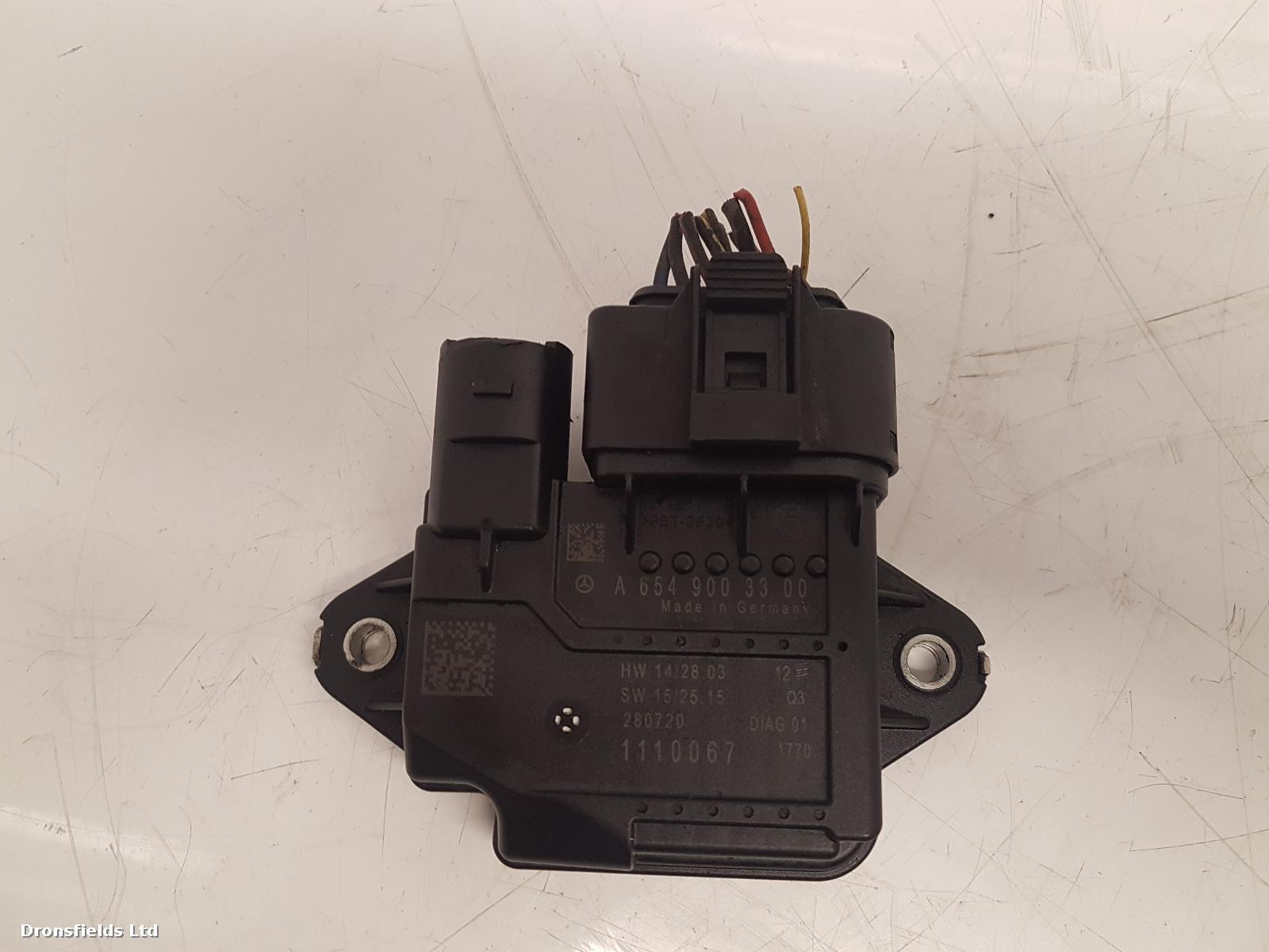 View Auto part Glow Plug Mercedes Sprinter 2022