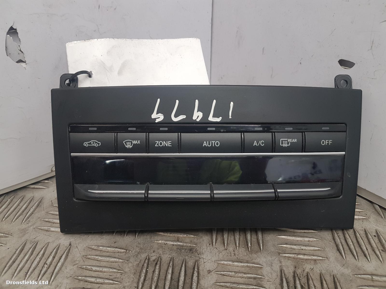 View Auto part Heater/AC Controller Mercedes E Class 2015
