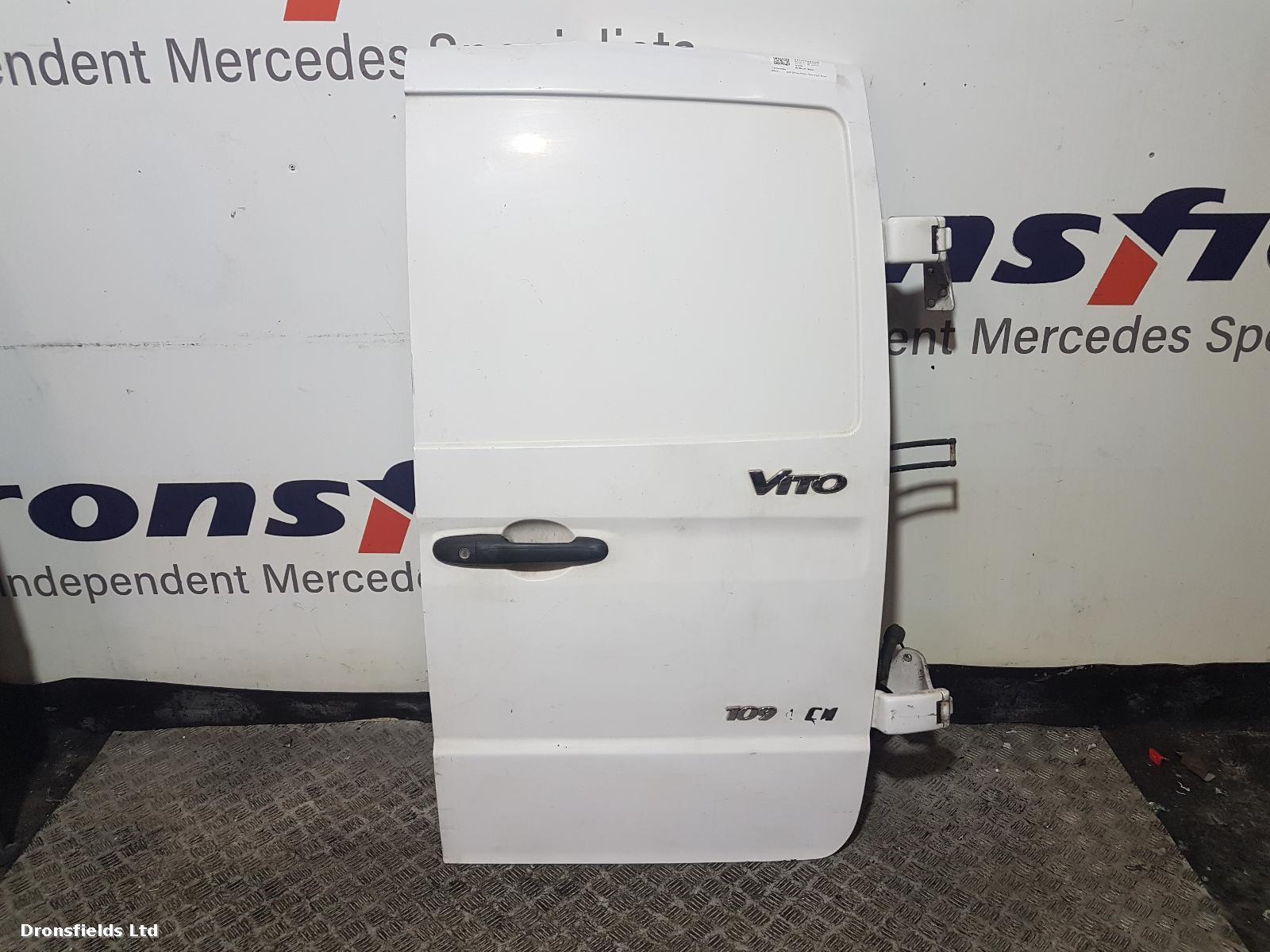 View Auto part R Rear Door Mercedes Vito 2011