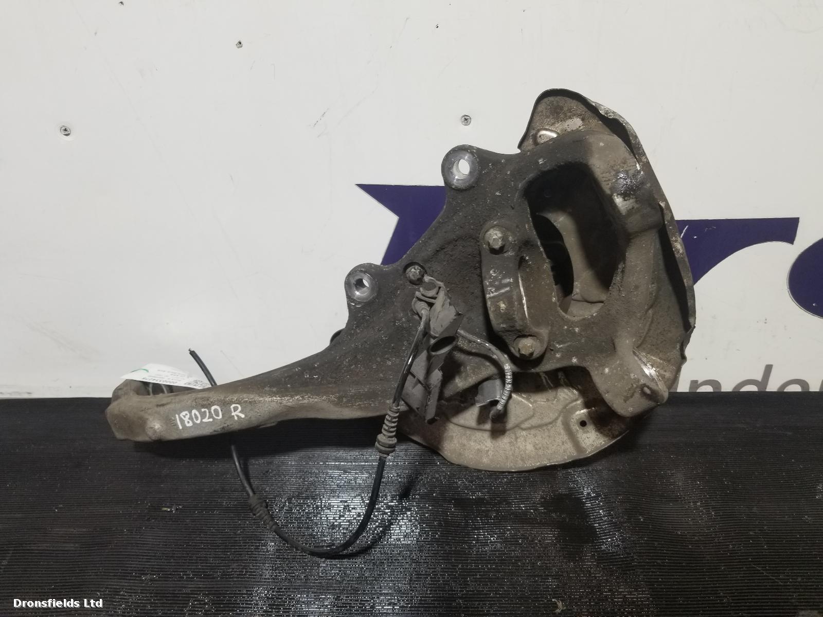 View Auto part RF Hub/Stub Axle Assembly Mercedes E Class 2017