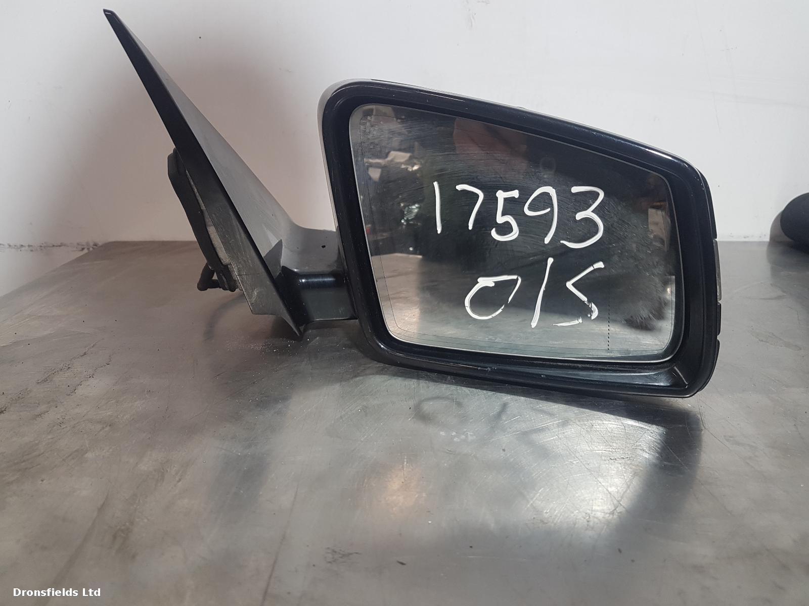 View Auto part R Door Mirror Mercedes E Class 2013
