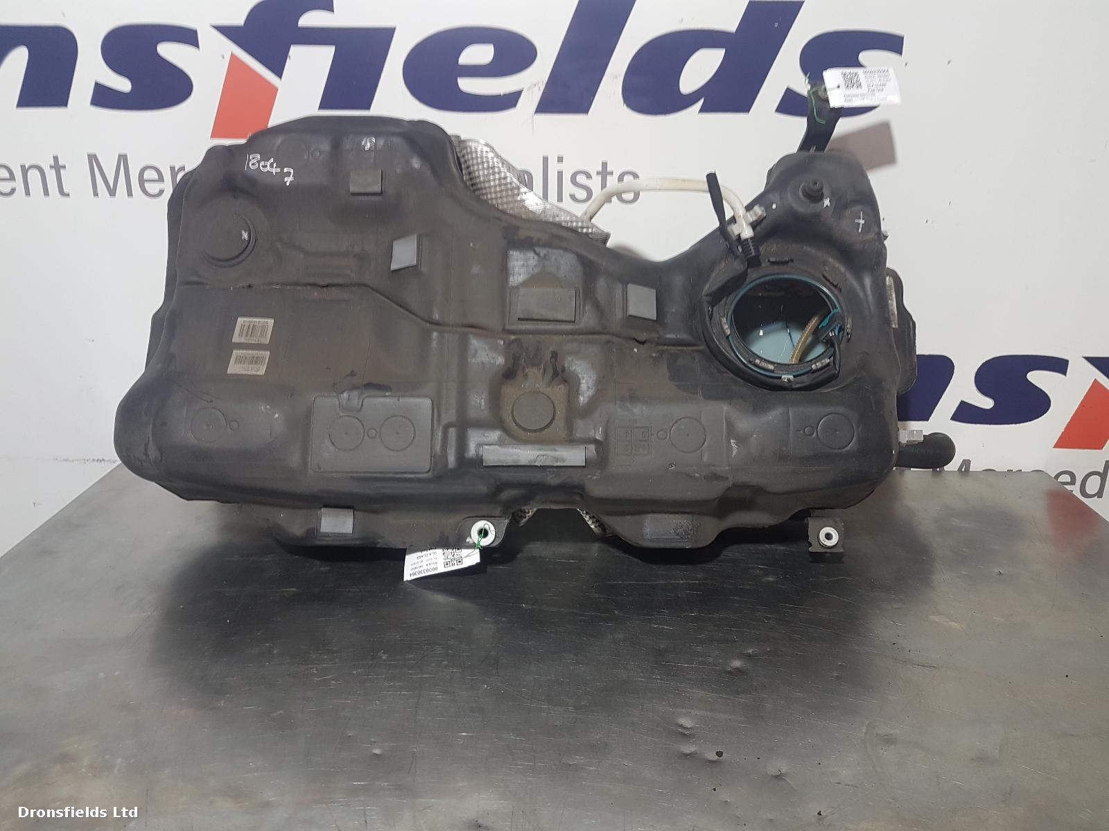 View Auto part Fuel Tank Mercedes Gla Class 2017