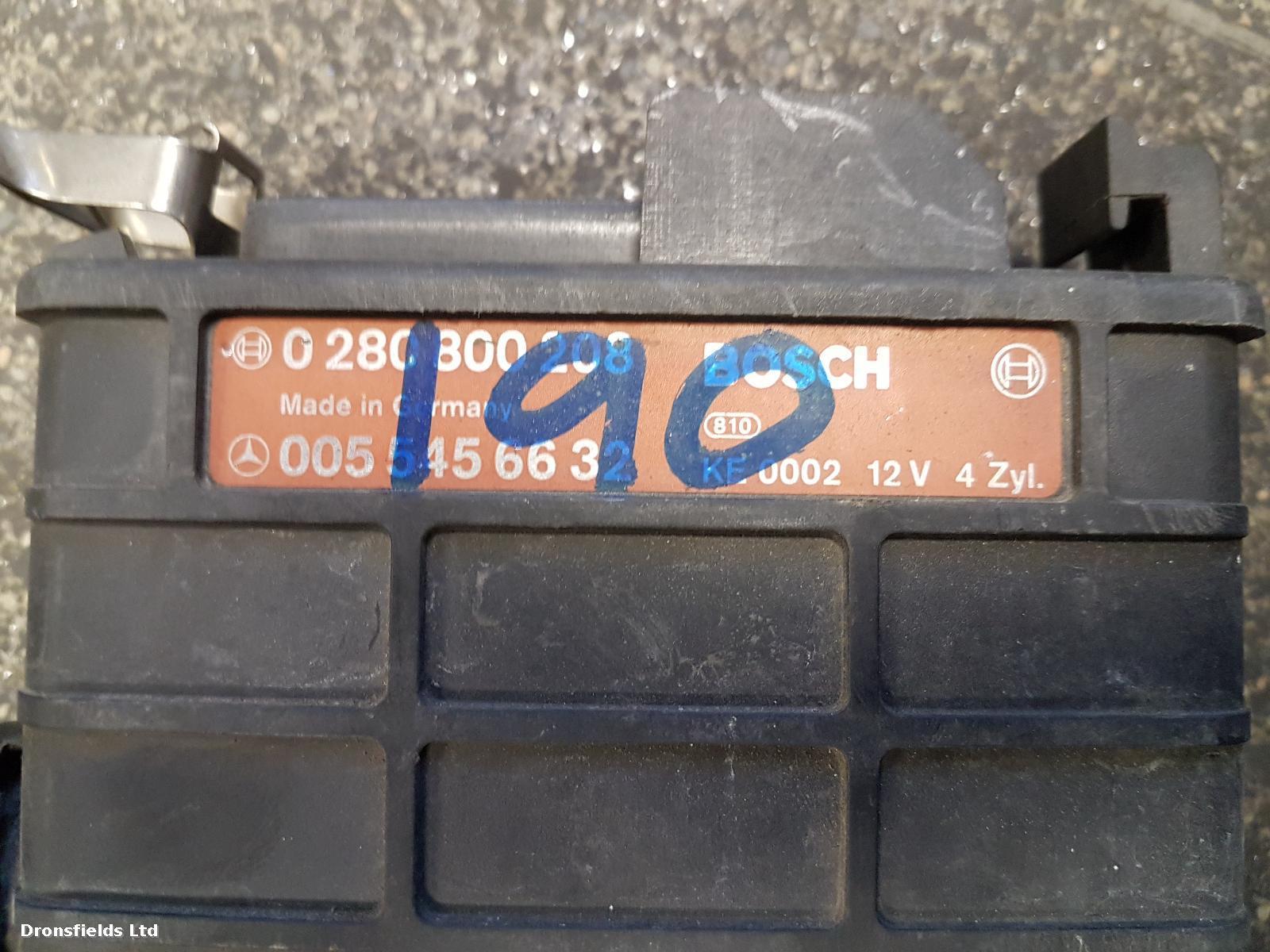View Auto part ECU Mercedes 190 (201 Series) 1900