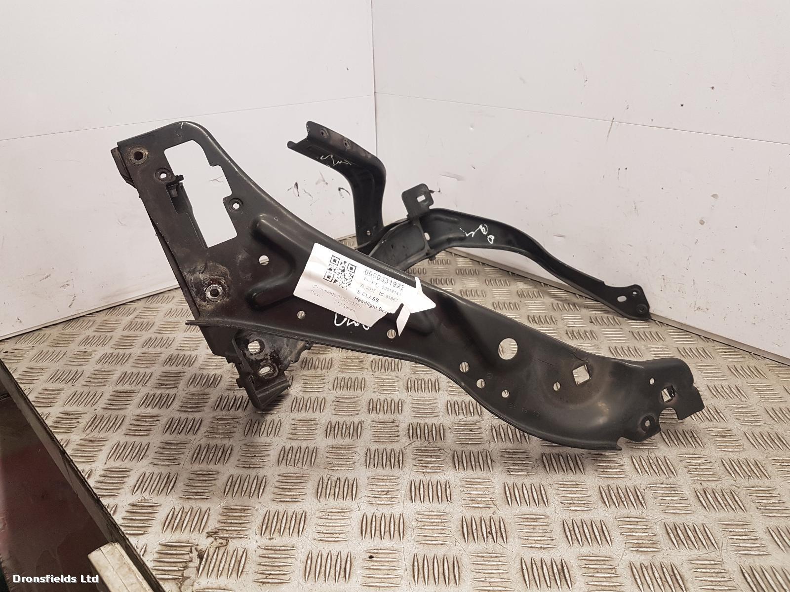 View Auto part Headlight Bracket Right Mercedes E Class 2015