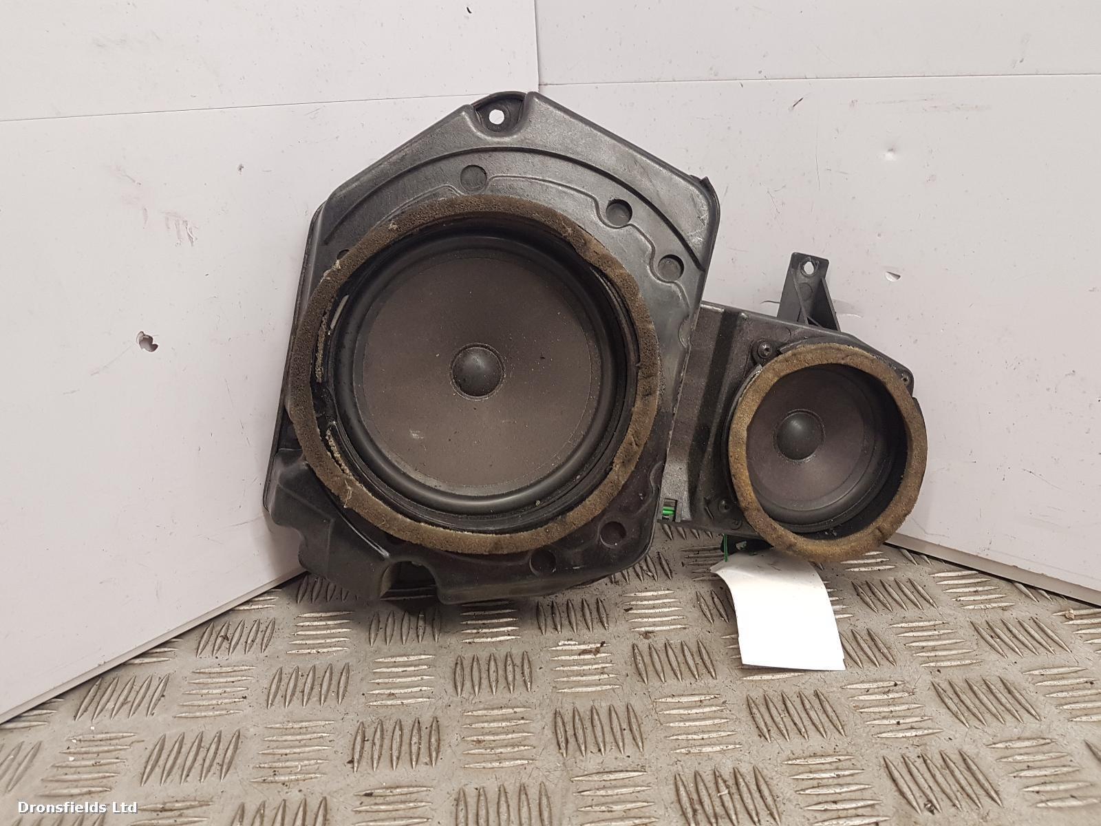 View Auto part Loud Speakers Mercedes Sl 1991
