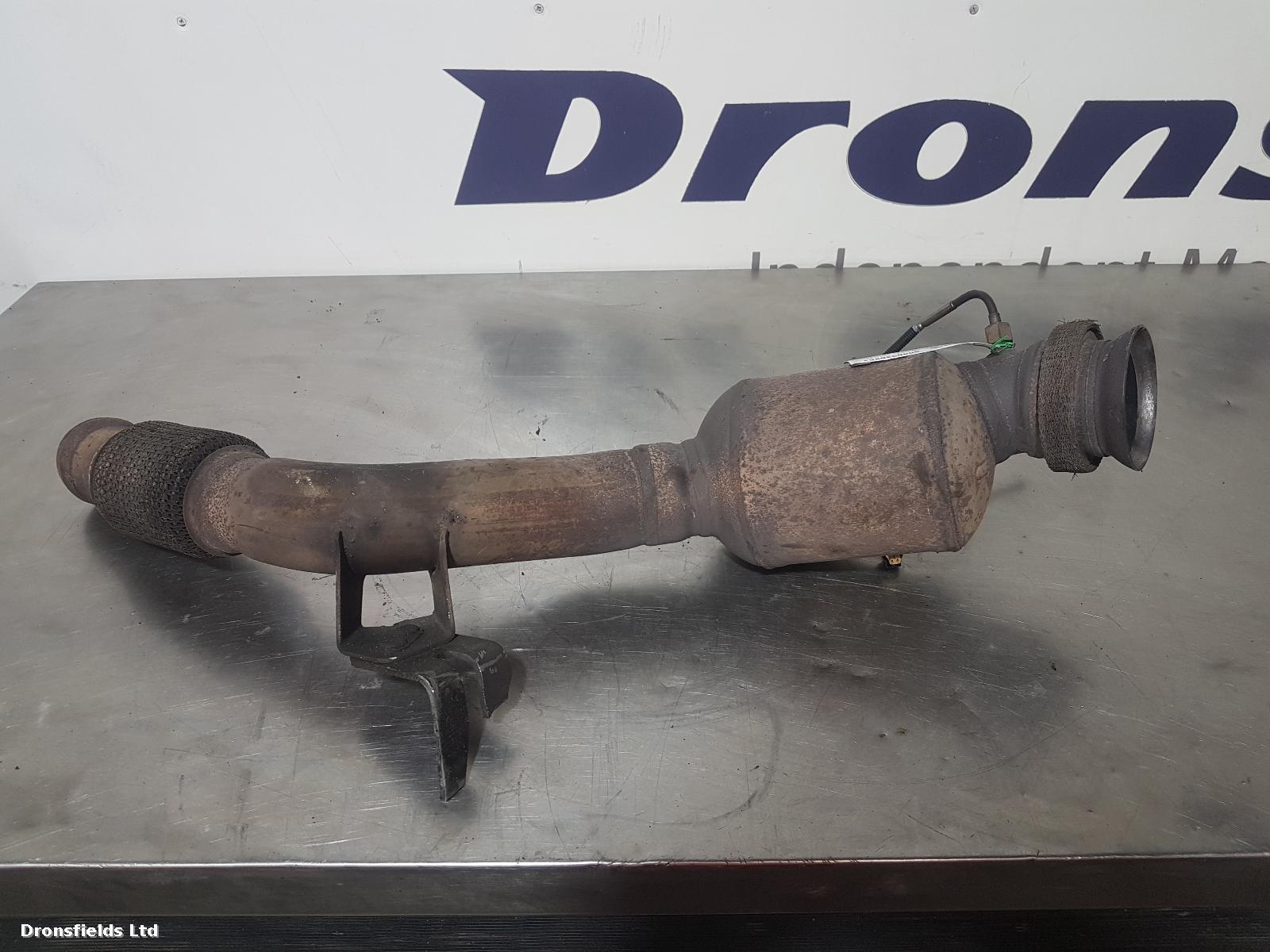 View Auto part Catalytic Converter Mercedes Vito 2017