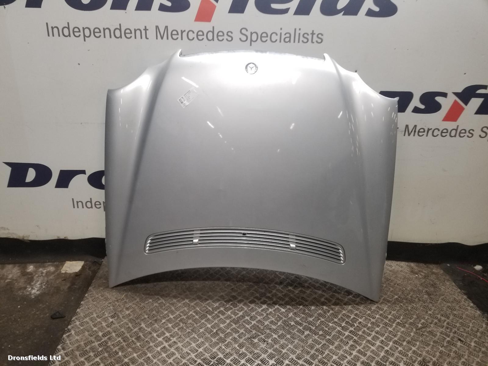 View Auto part Bonnet Mercedes C Class 2004