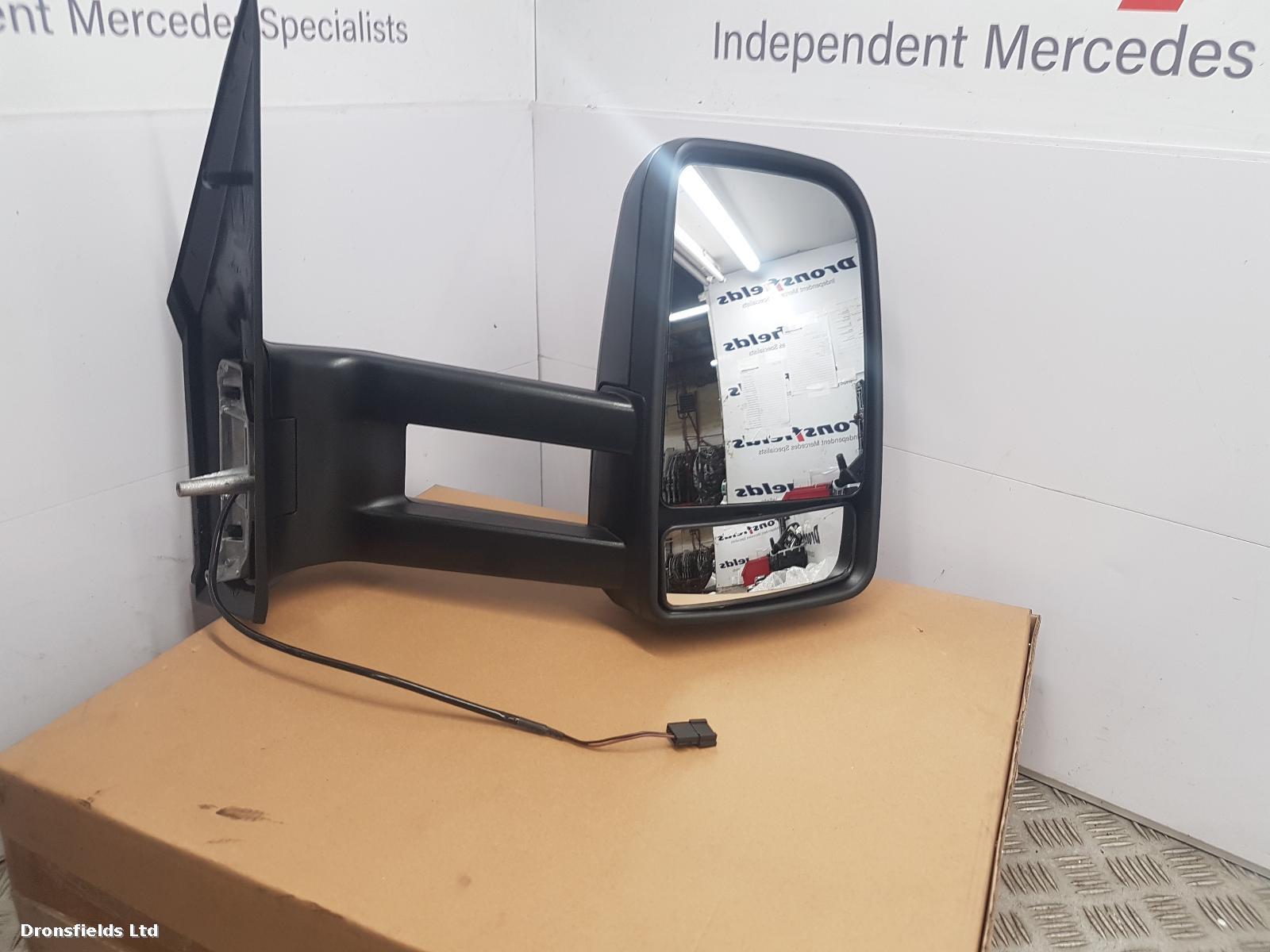 View Auto part R Door Mirror Mercedes Sprinter 2018
