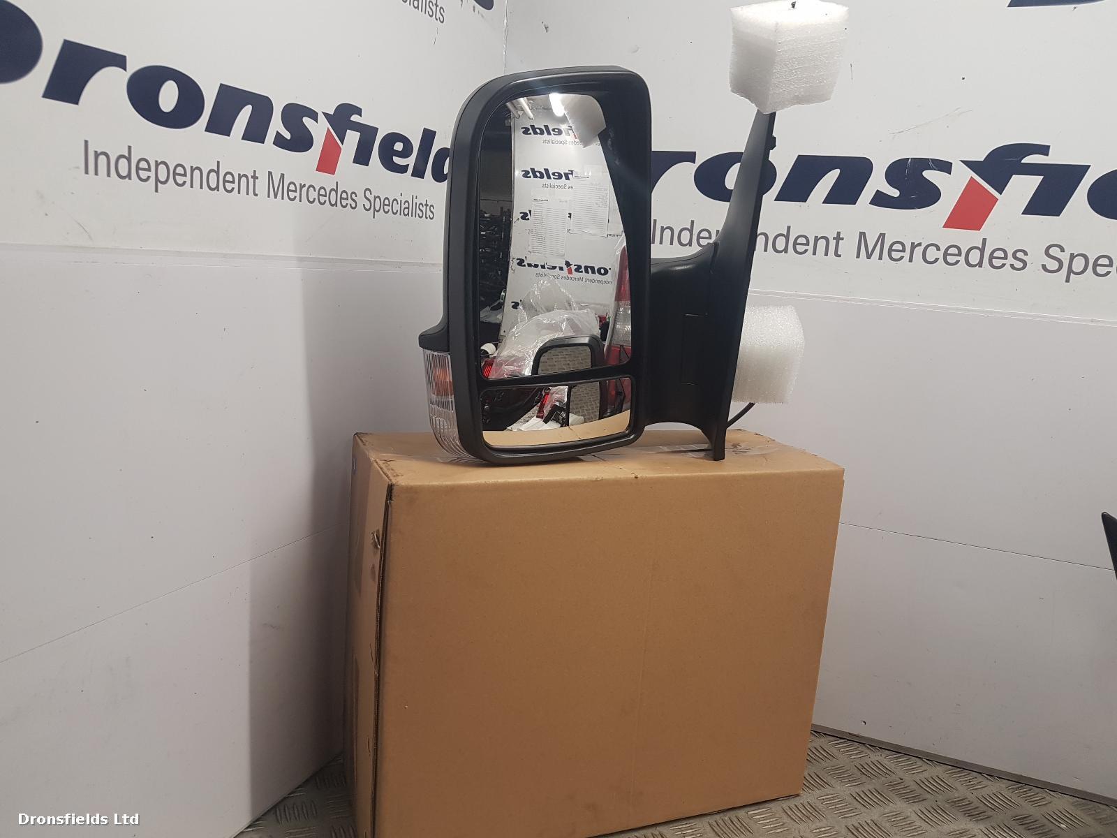 View Auto part L Door Mirror Mercedes Sprinter 2017