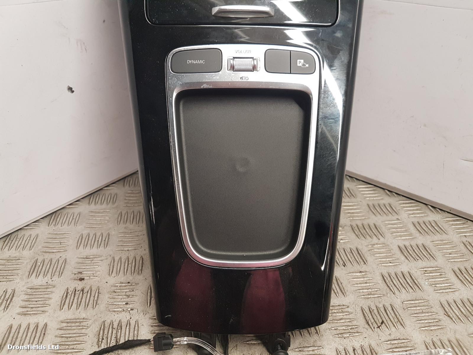 View Auto part Console Mercedes Cla 2023