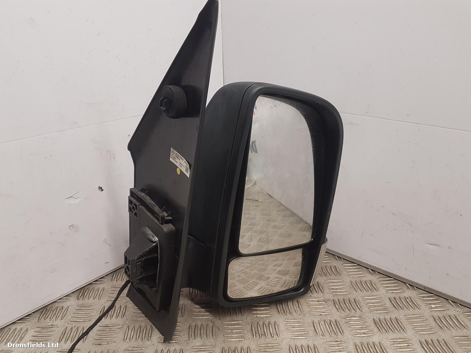 View Auto part R Door Mirror Mercedes Sprinter 2022