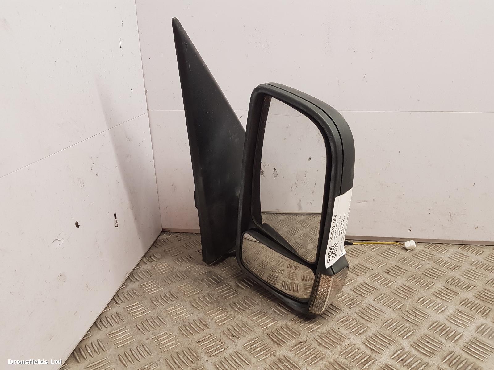 View Auto part R Door Mirror Mercedes Sprinter 2020