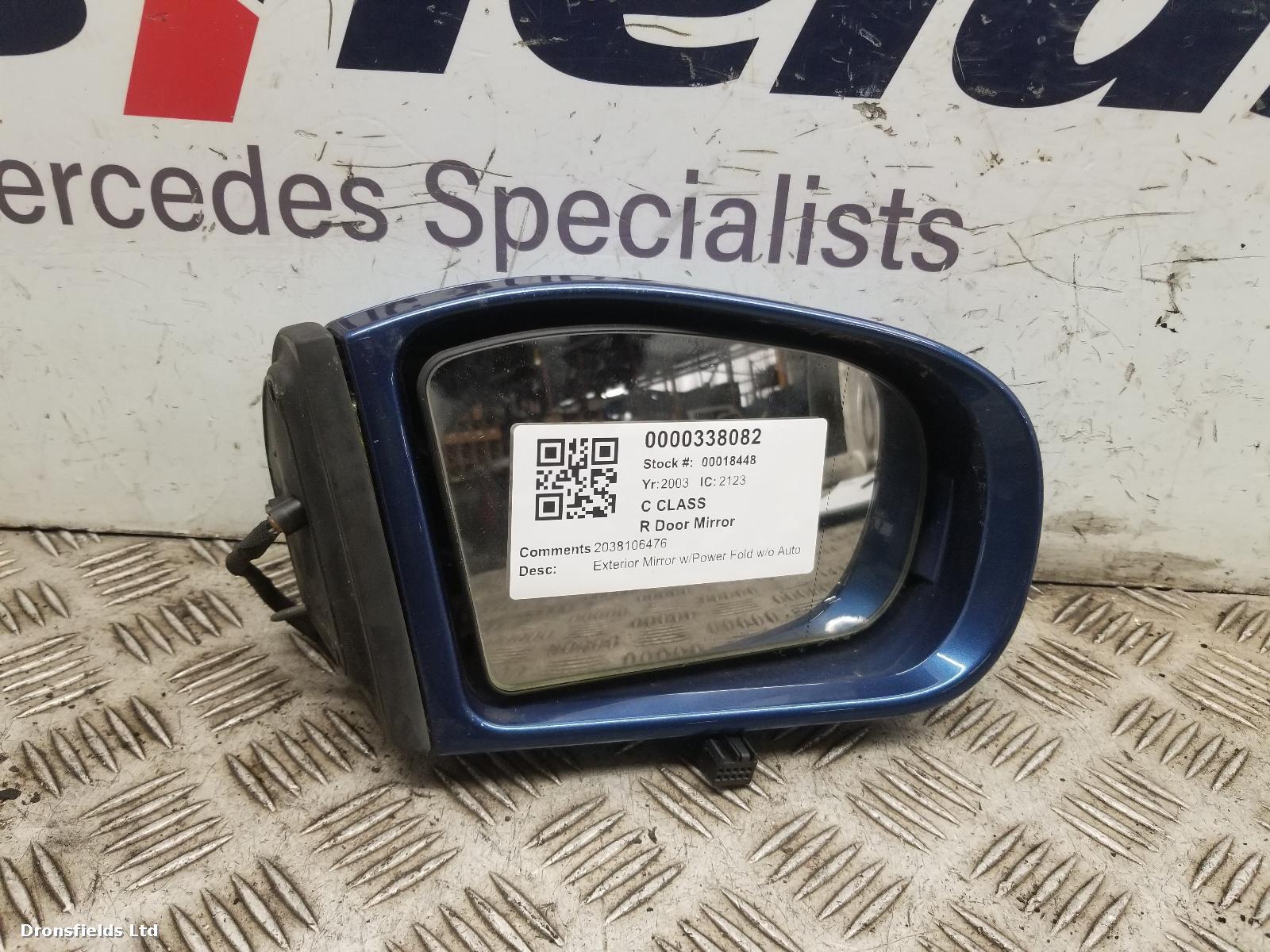 View Auto part R Door Mirror Mercedes C Class 2003