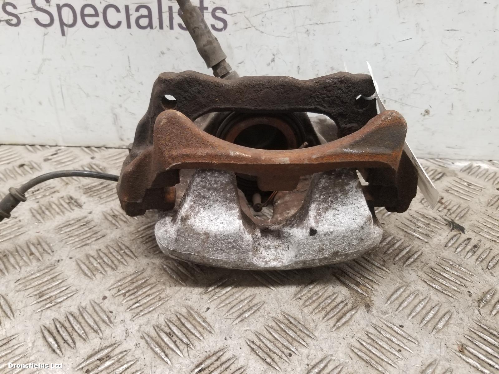 View Auto part Caliper Mercedes C Class 2016