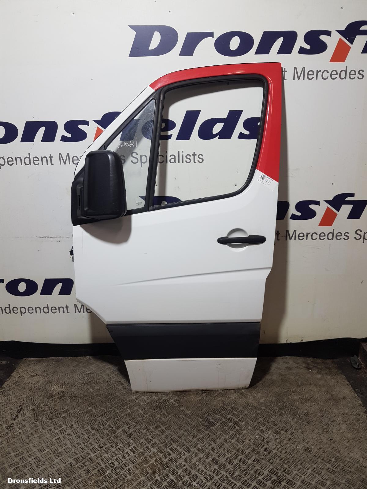 View Auto part L Front Door Mercedes Sprinter 2018