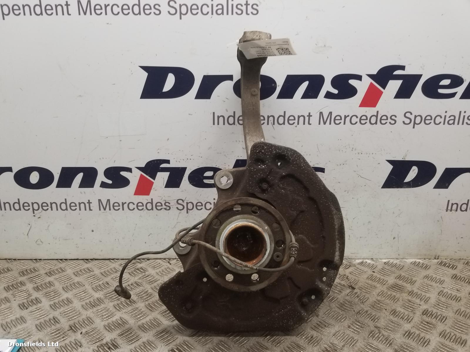 View Auto part RF Hub/Stub Axle Assembly Mercedes C Class 2016