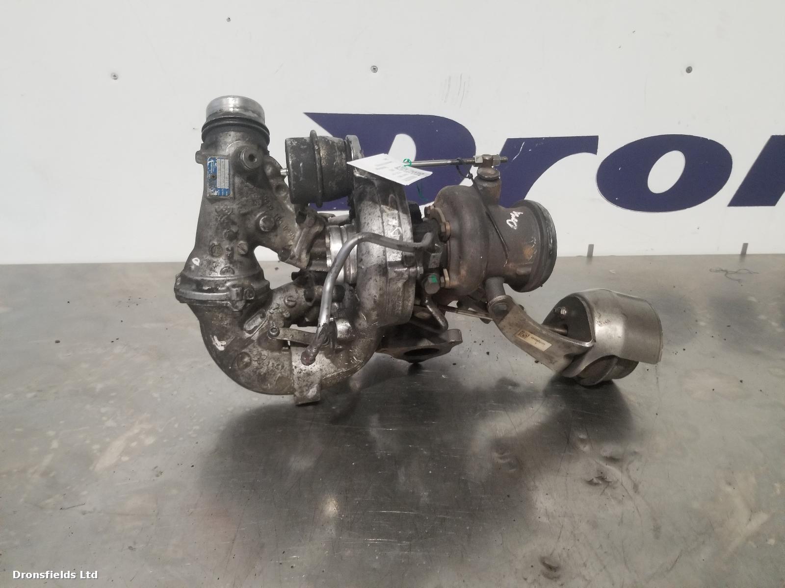 View Auto part Turbocharger Mercedes Vito 2015