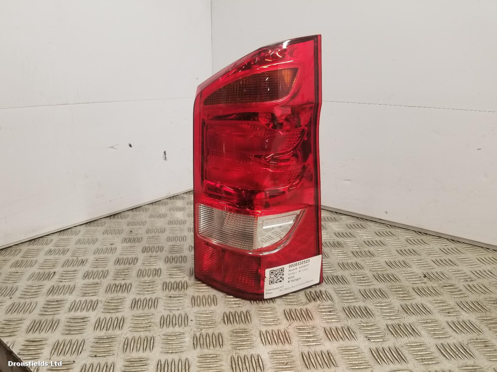 View Auto part R Taillight Mercedes Vito 2021