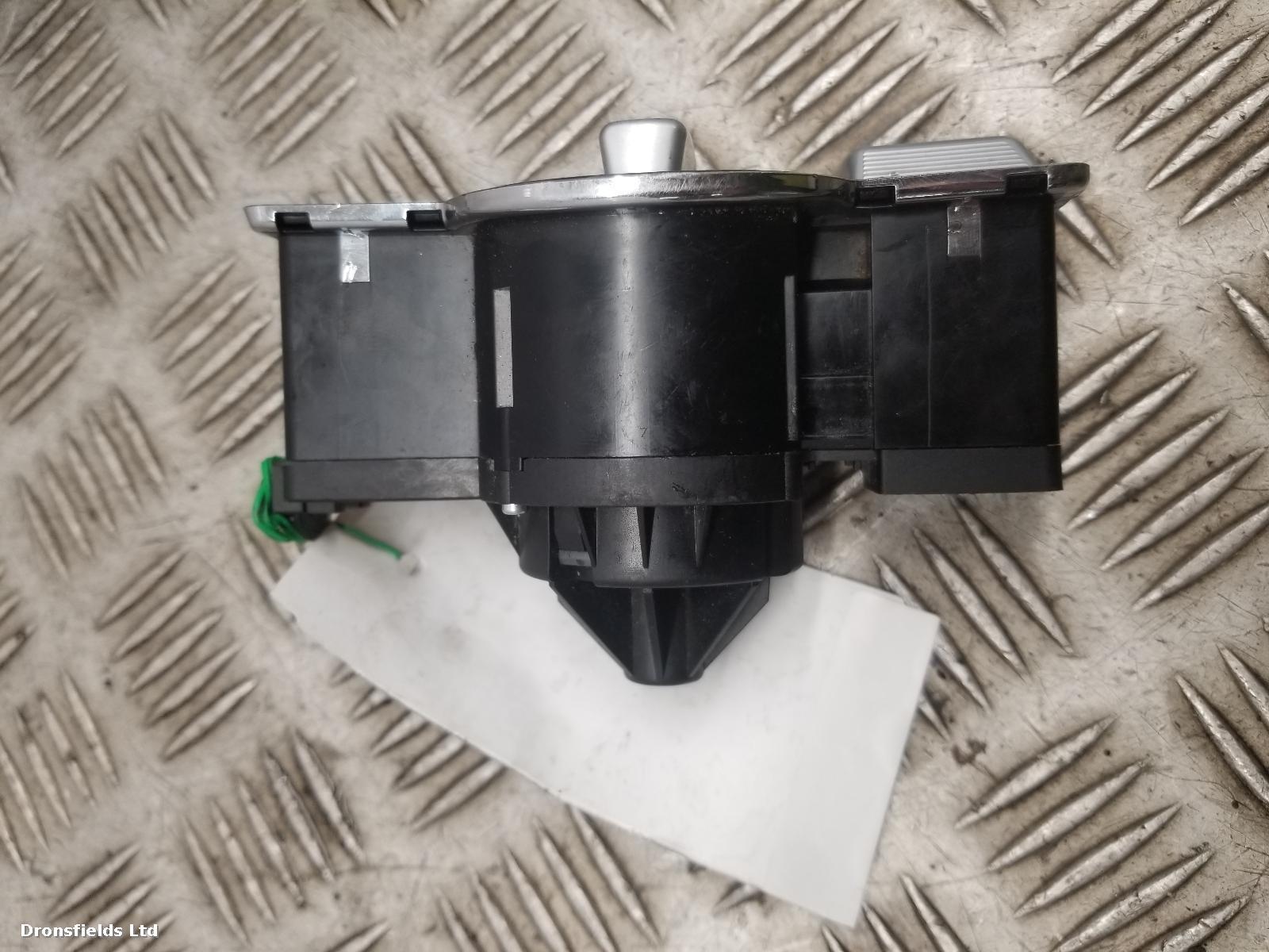 View Auto part Headlight Switch Mercedes S Class 2008