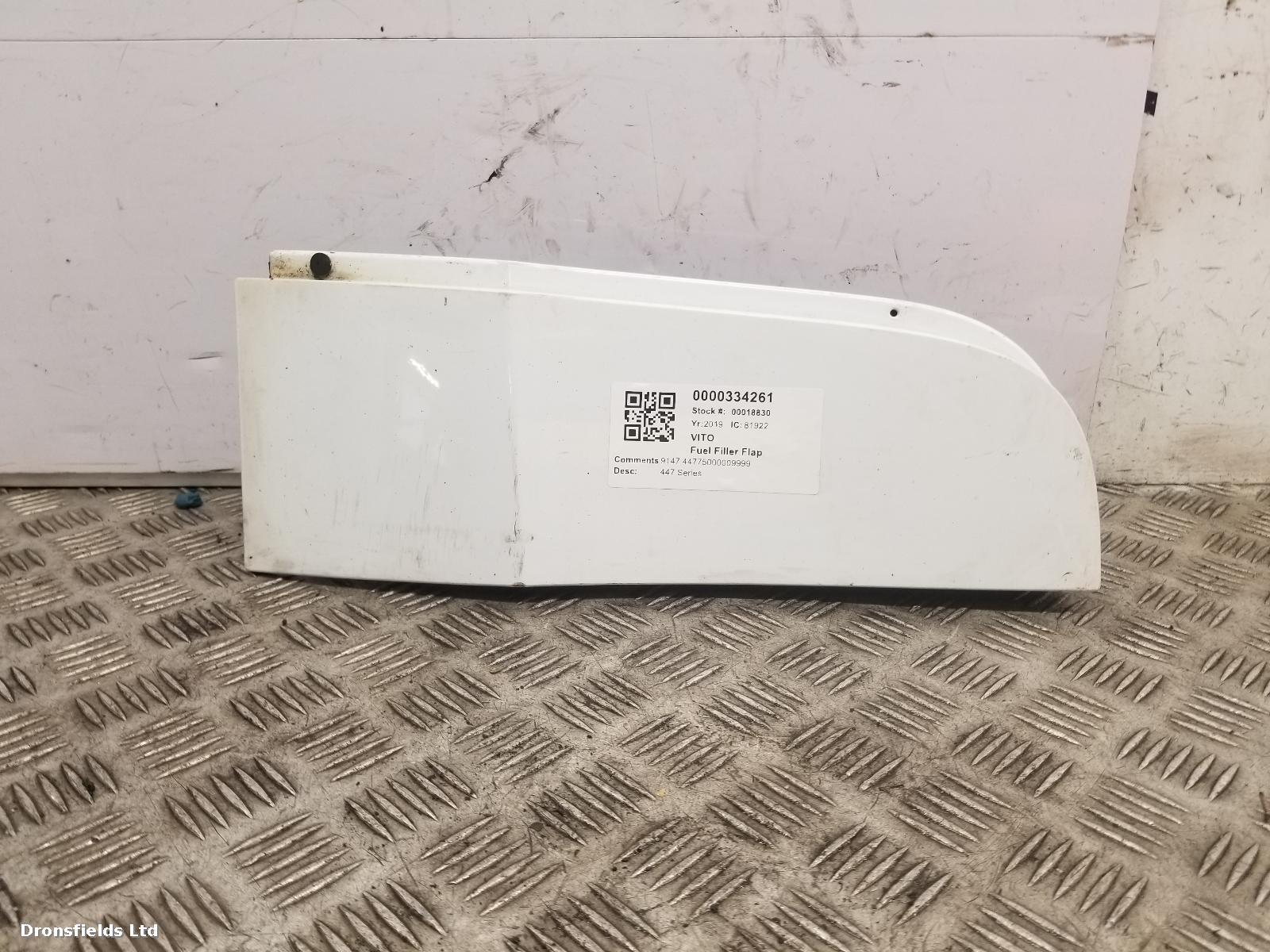 View Auto part Fuel Filler Flap Mercedes Vito 2019