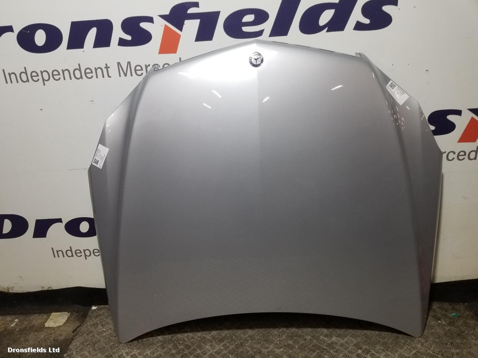 View Auto part Bonnet Mercedes E Class 2010