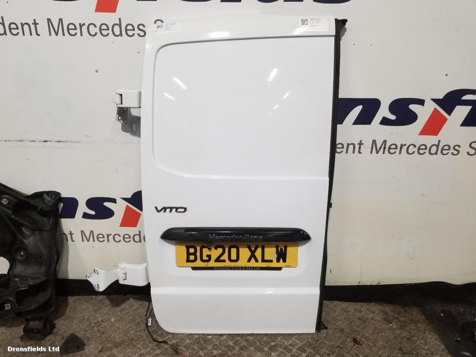View Auto part L Rear Door Mercedes Vito 2020