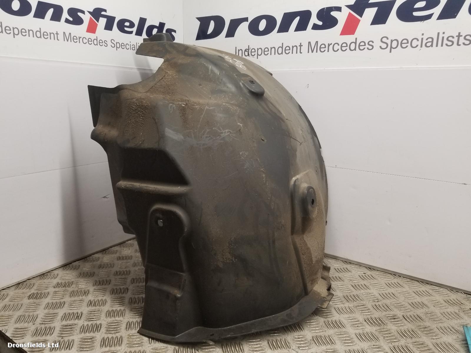 View Auto part Inner Wing/Liner Mercedes Sprinter 2021