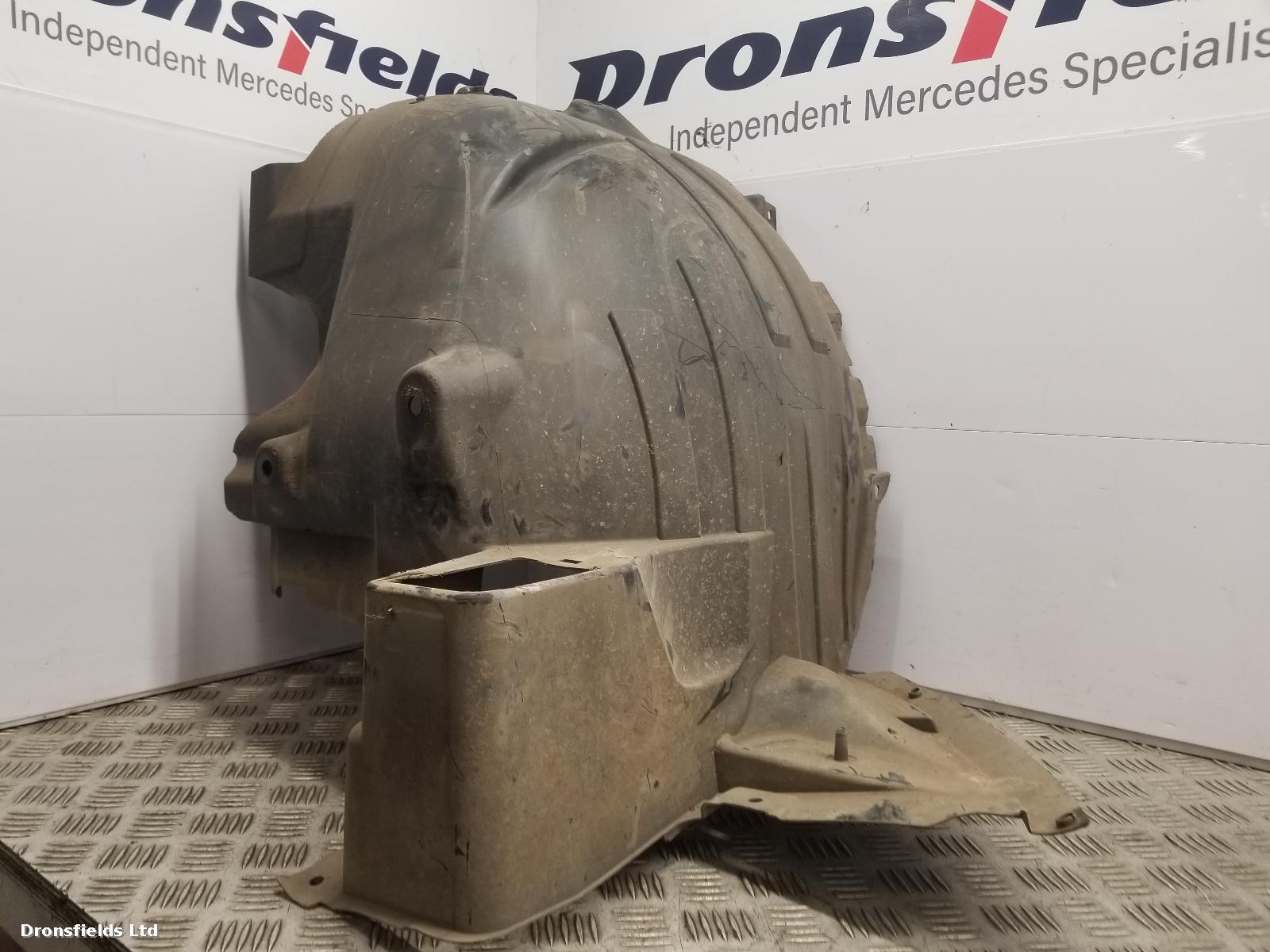 View Auto part Inner Wing/Liner Mercedes Sprinter 2021