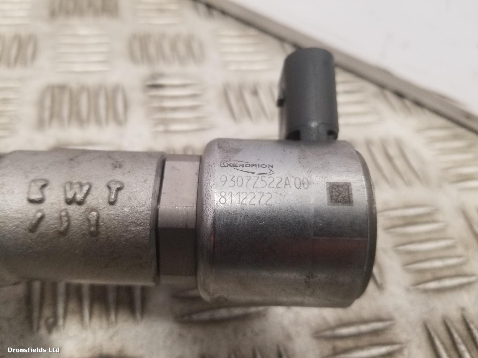 View Auto part Injection Rail Mercedes Sprinter 2018