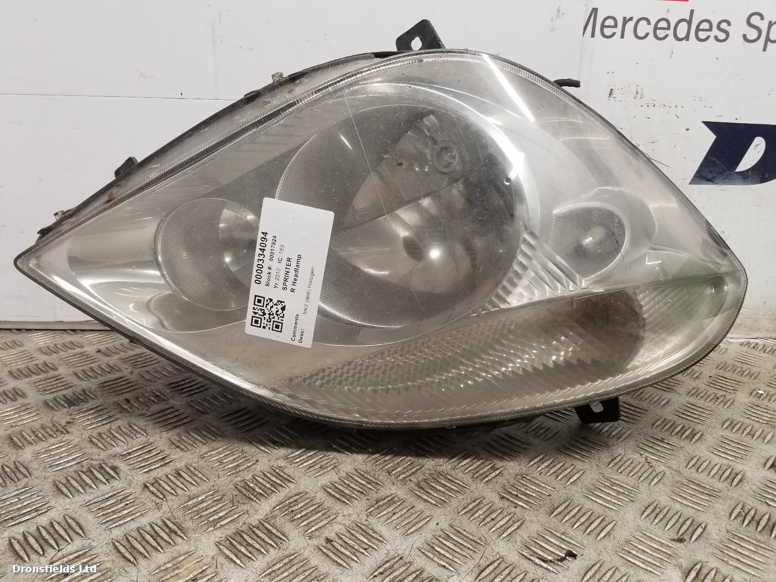 View Auto part R Headlamp Mercedes Sprinter 2010