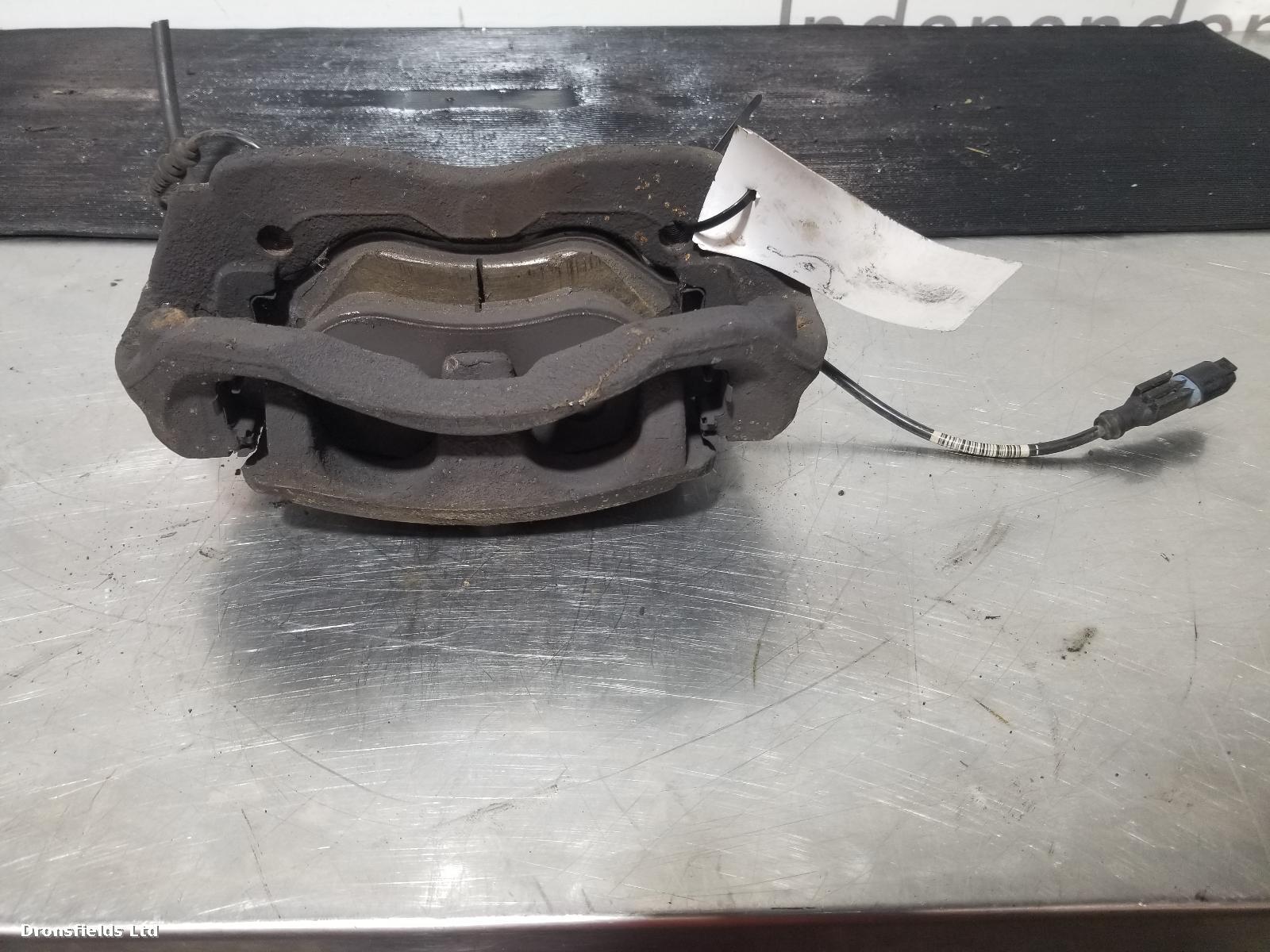 View Auto part Caliper Mercedes Sprinter 2020