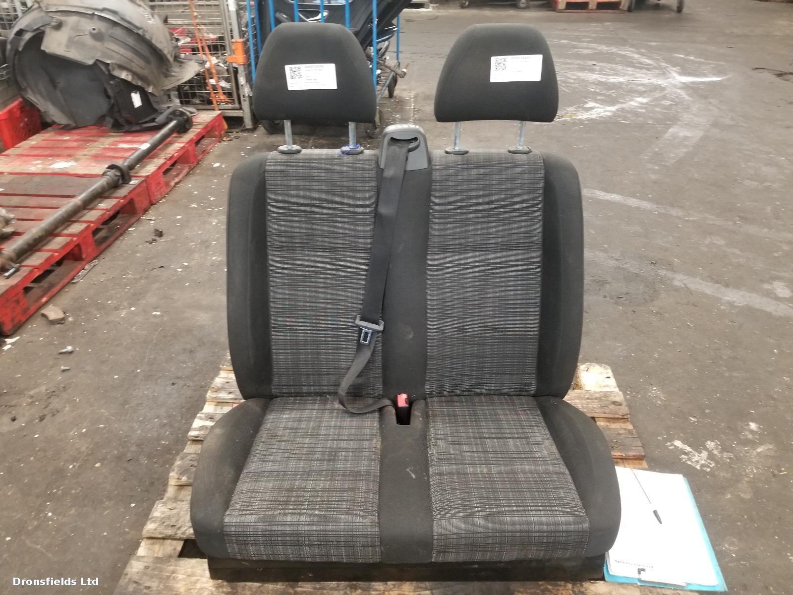 View Auto part Front Seat Mercedes Vito 2019