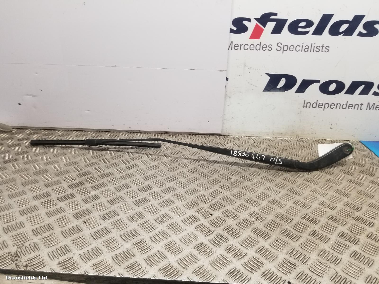 View Auto part Wiper Arm Mercedes Vito 2019
