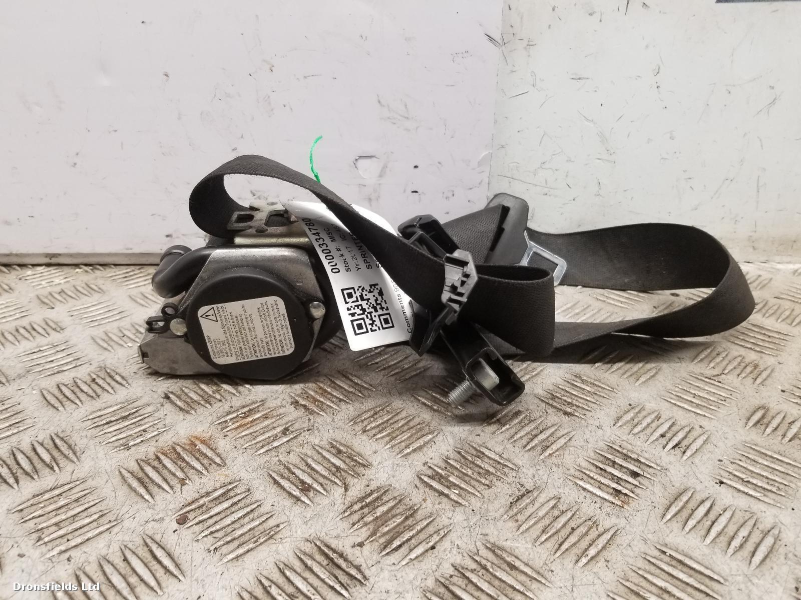 View Auto part Seat Belt Mercedes Sprinter 2017