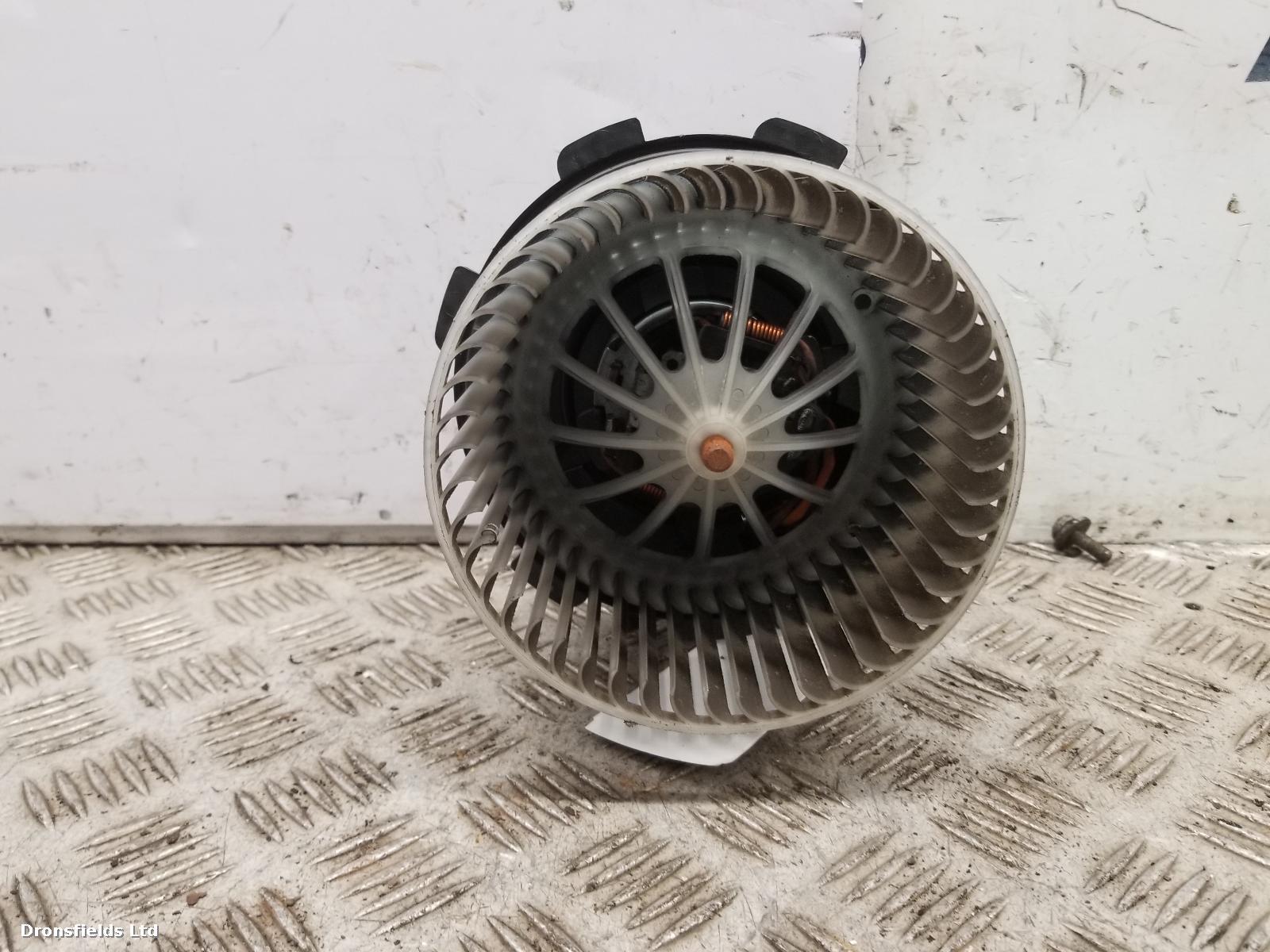 View Auto part Heater Motor/Assembly Mercedes Sprinter 2014