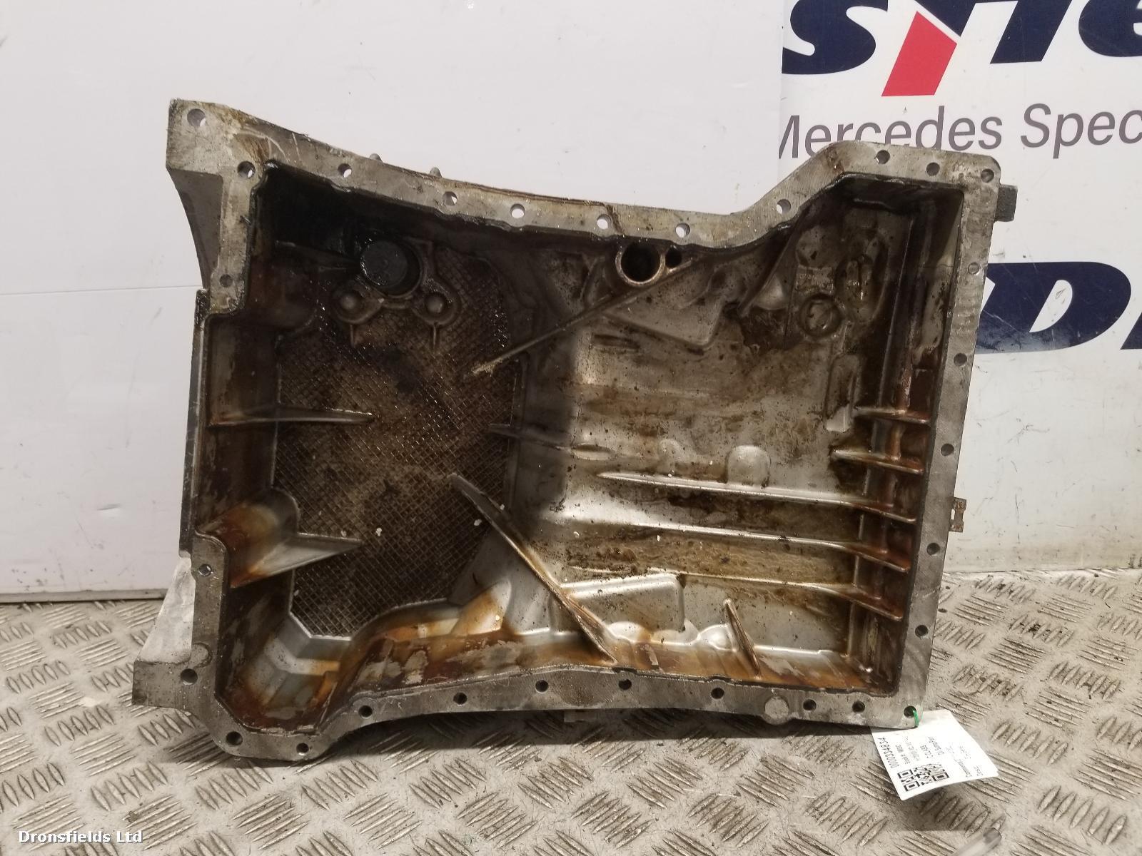 View Auto part Oil Sump/Pan Mercedes C Class 2012
