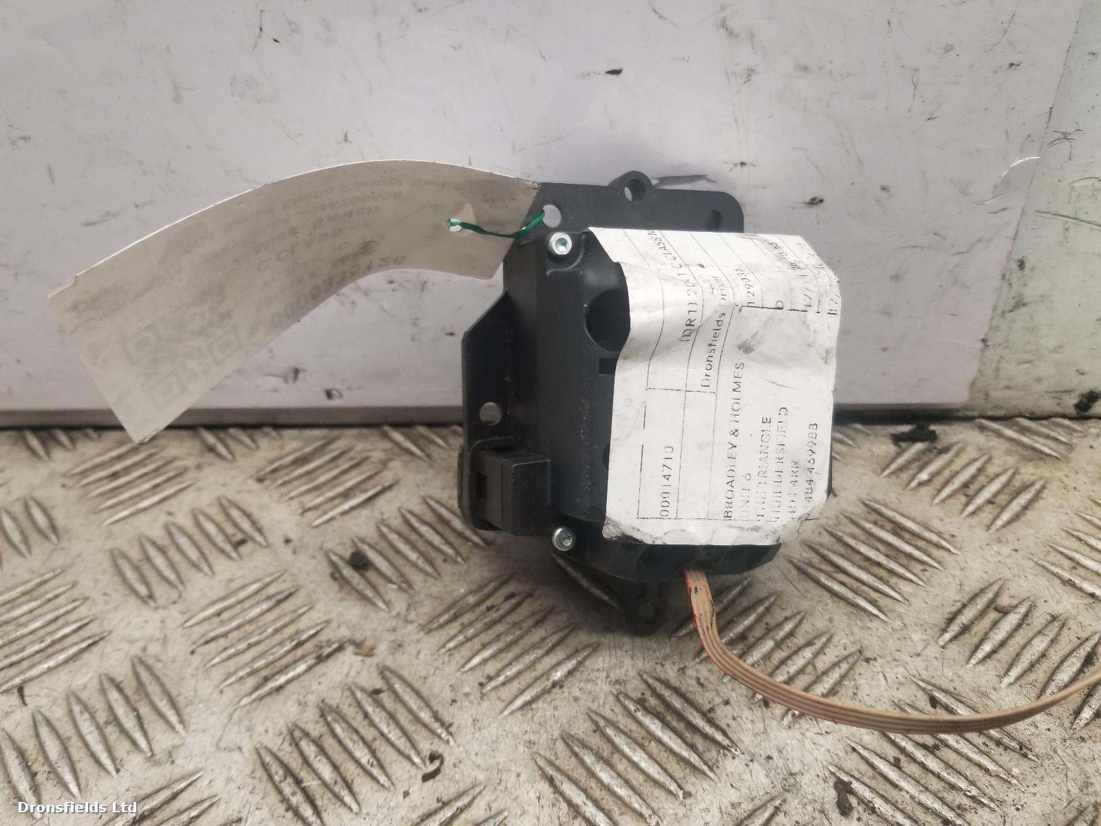 View Auto part Misc Switch Mercedes C Class 2011