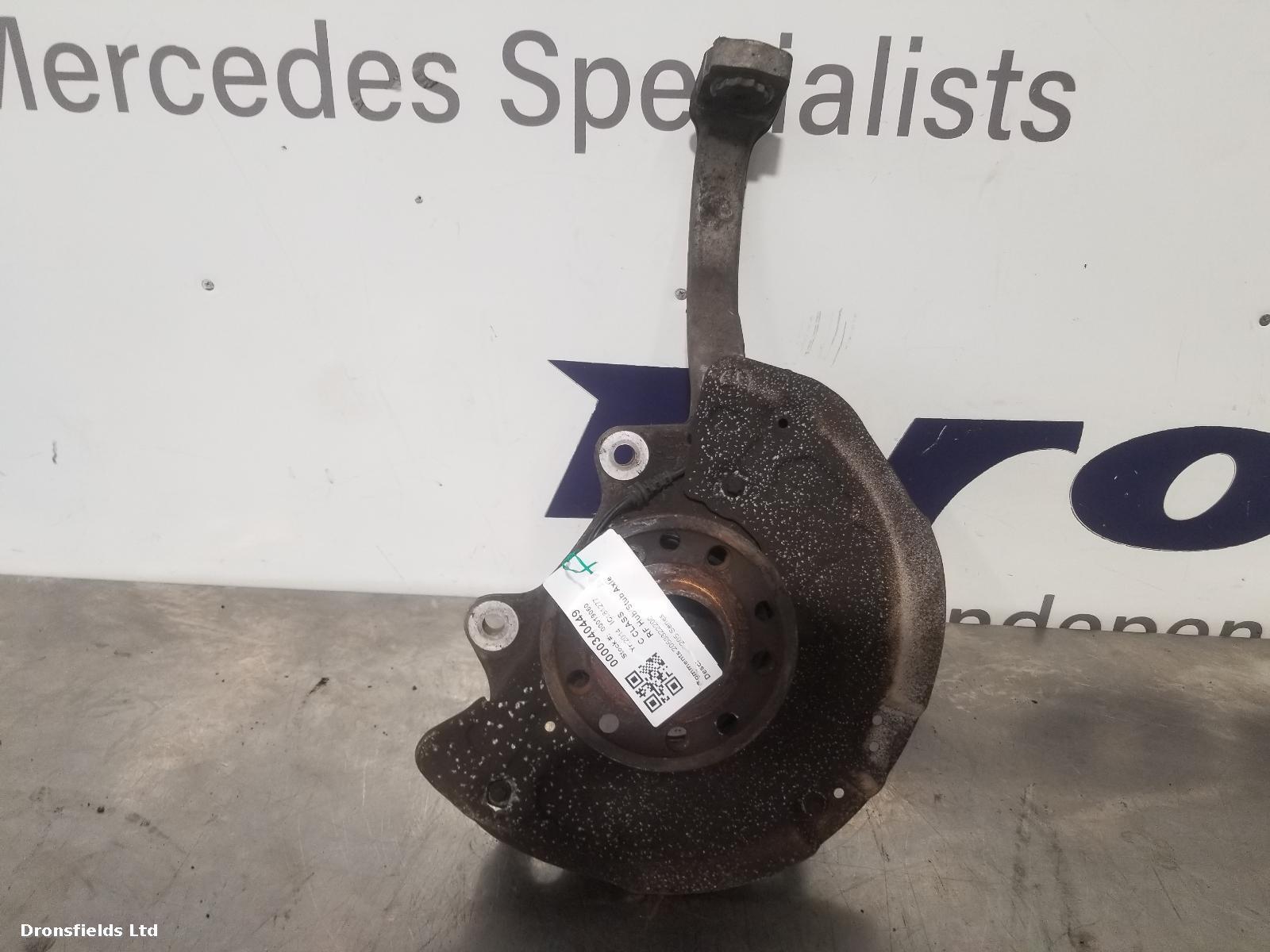 View Auto part RF Hub/Stub Axle Assembly Mercedes C Class 2014