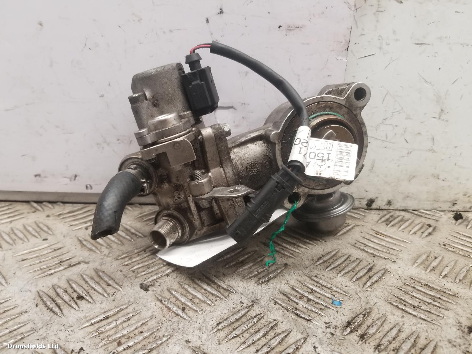 View Auto part Injector Pump Mercedes C Class 2010