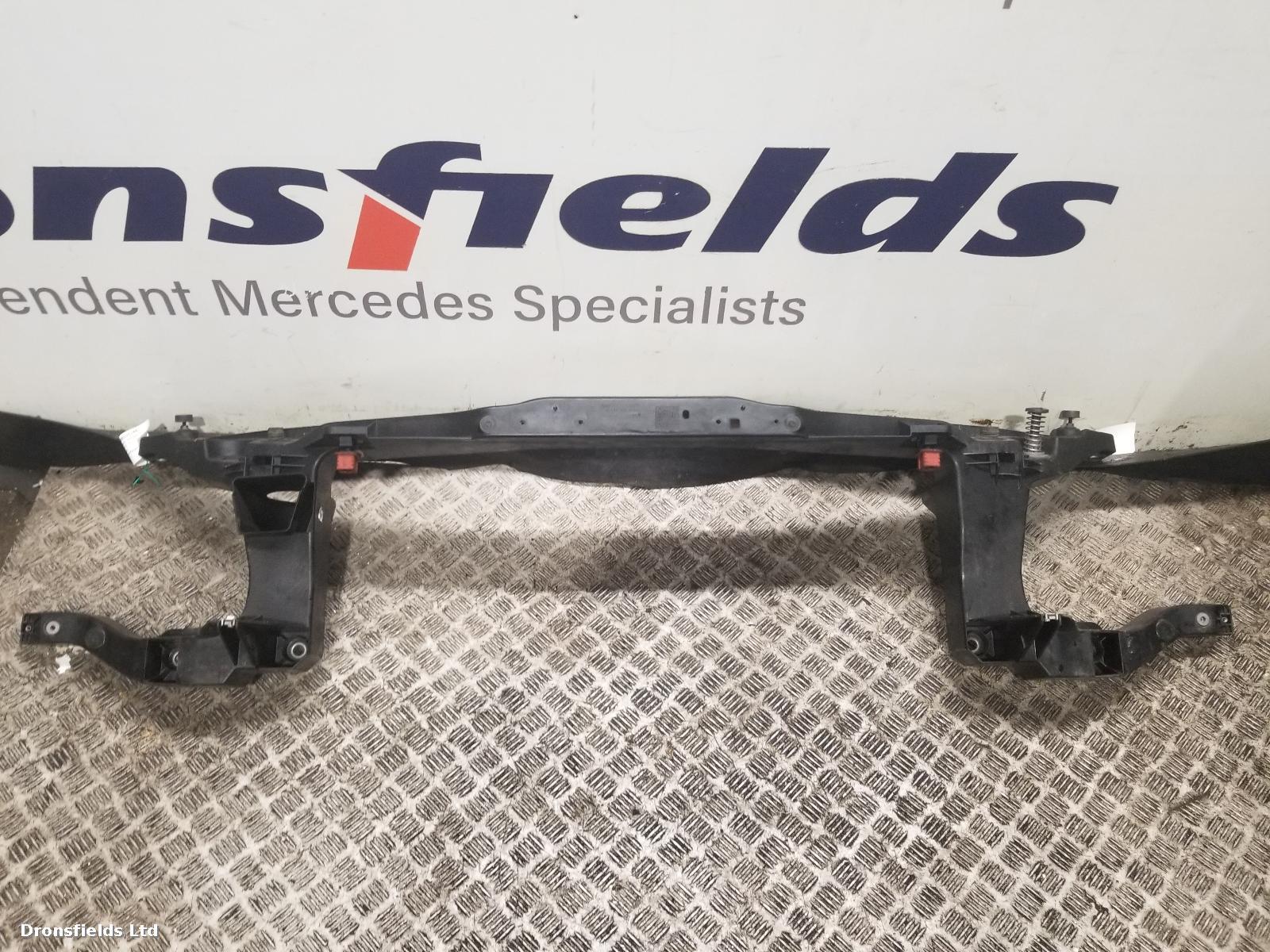 View Auto part Front Panel Mercedes Vito 2019