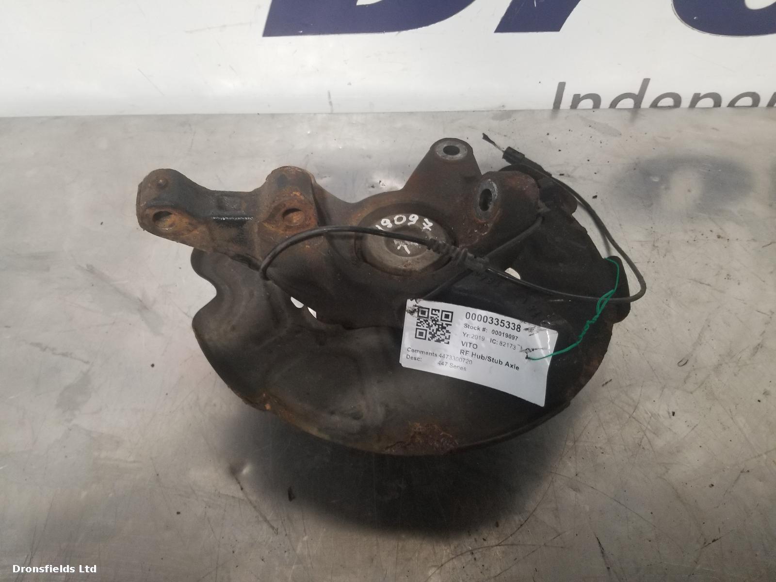 View Auto part RF Hub/Stub Axle Assembly Mercedes Vito 2019